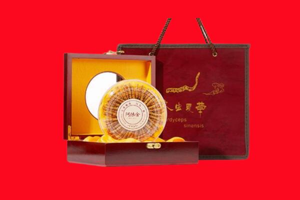 楚雄武定县回收冬虫夏草.jpg